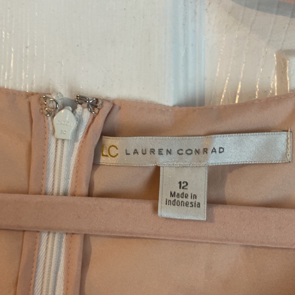 LC Light Pink/Cream Lace Dress - Picture 2 of 2